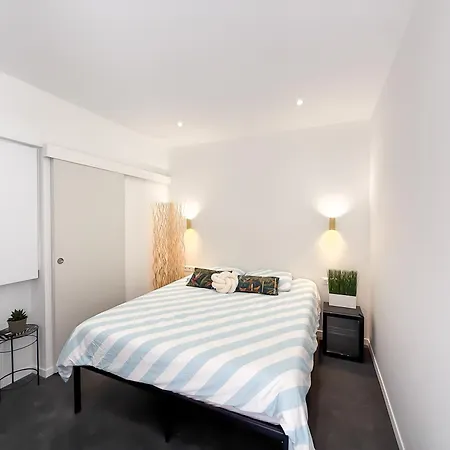 Guest house A 100m De Monaco, Cafe De Paris, 3*